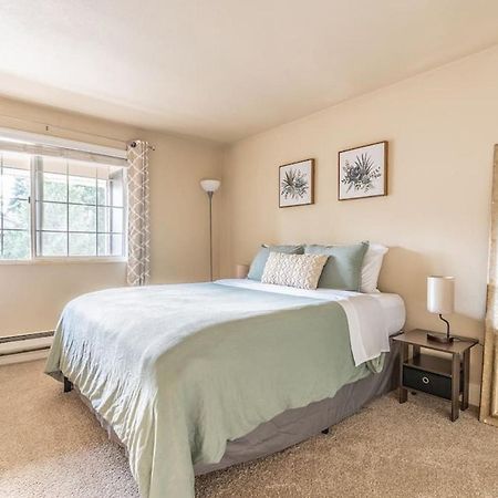 Modern And Spacious Apartment- Gym, Wifi, Free Parking Seattle Kültér fotó