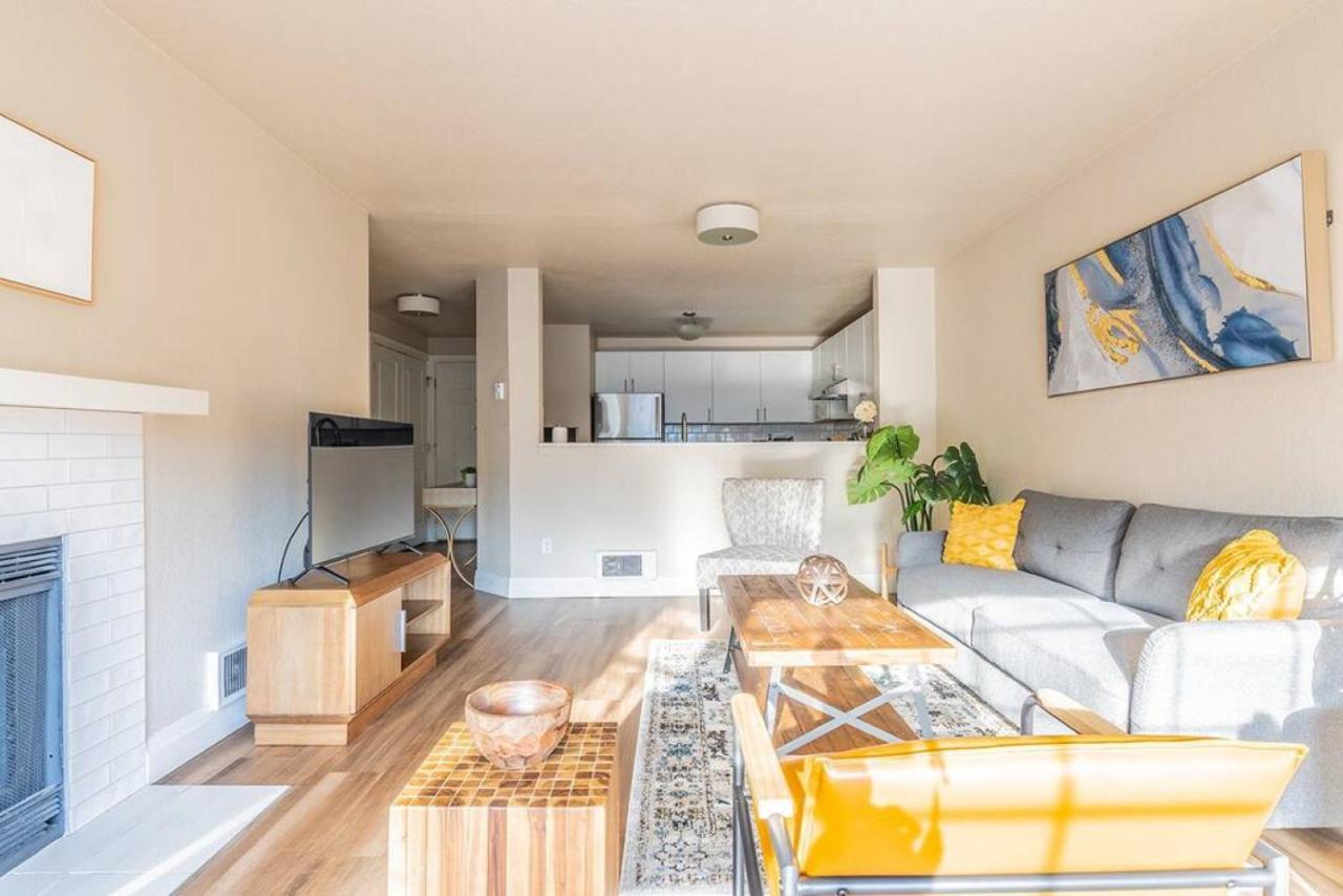 Modern And Spacious Apartment- Gym, Wifi, Free Parking Seattle Kültér fotó